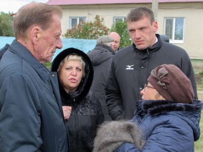 1 июня состоялась встреча главы Татищевского МР П.В. Суркова с жителями посёлка Коминтерн