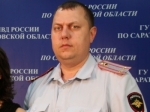 Автолюбитель закрылся в машине и угрожал порезать себя канцелярским ножом
