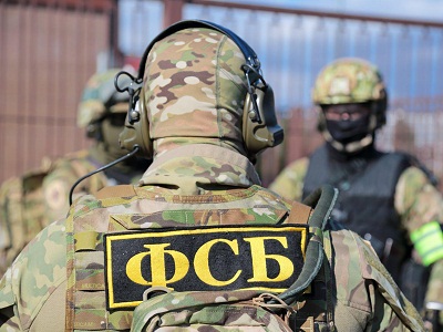 В Саратове сотрудники ФСБ задержали трех руководителей федерального ведомства