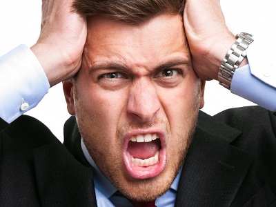 Плохое отношение руководства, непрофессионализм и низкий уровень заработка: эксперты рассказали, что нервирует саратовцев на работе