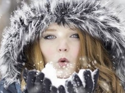 Саратовцы делятся фото первых снеговиков и упавших деревьев