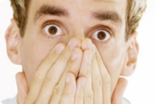 После ночного столкновения с «ГАЗелью» перевернулся бензовоз