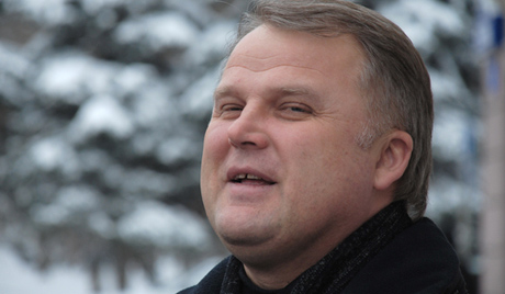 После обращения активистов ОНФ Саратовстат отменил закупку автомобиля