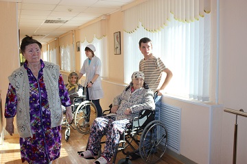 В Энгельсском доме-интернате для престарелых и инвалидов успешно прошла учебная эвакуация