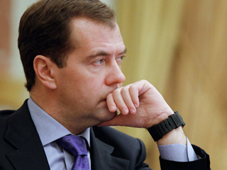 Медведев сообщил о неизбежности повышения пенсионного возраста в РФ